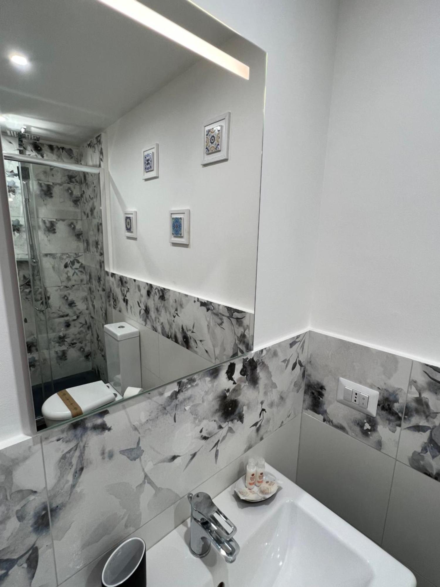 B&B Doralice Catania Eksteriør billede