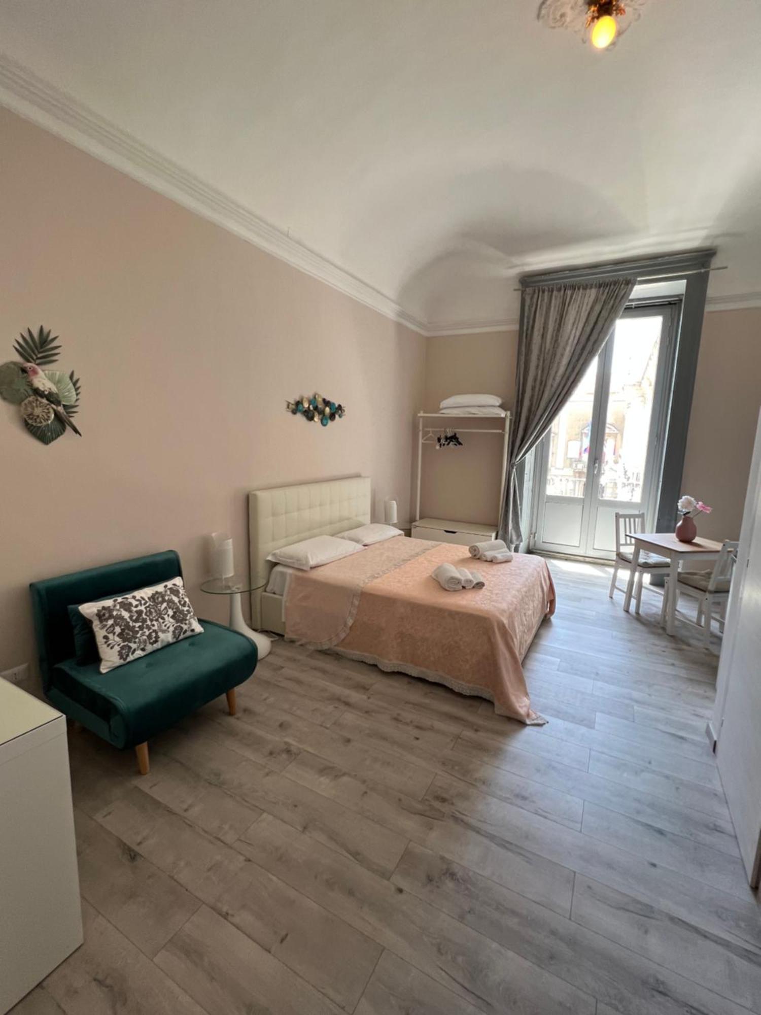 B&B Doralice Catania Eksteriør billede